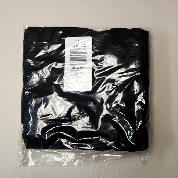 ❤️NWT VINTAGE TORRIID TEE HOCUS POCUS - MESH SLEEVE - APOTHECARY DISNEY BROOMS - Picture 4 of 13